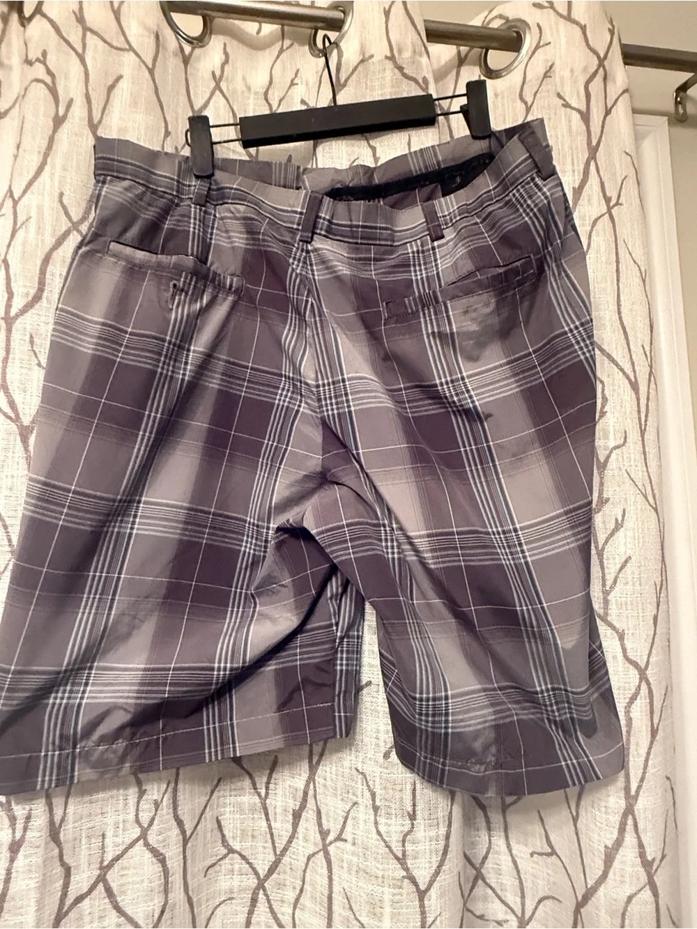Hogan Men's Plaid Shorts in Gray and Black